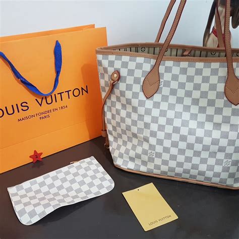 louis vuitton clon vs original|real louis vuitton.